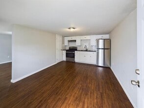 Building Photo - 607 Enid St