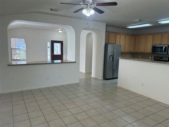 Building Photo - 5218 Meadow Canyon Dr