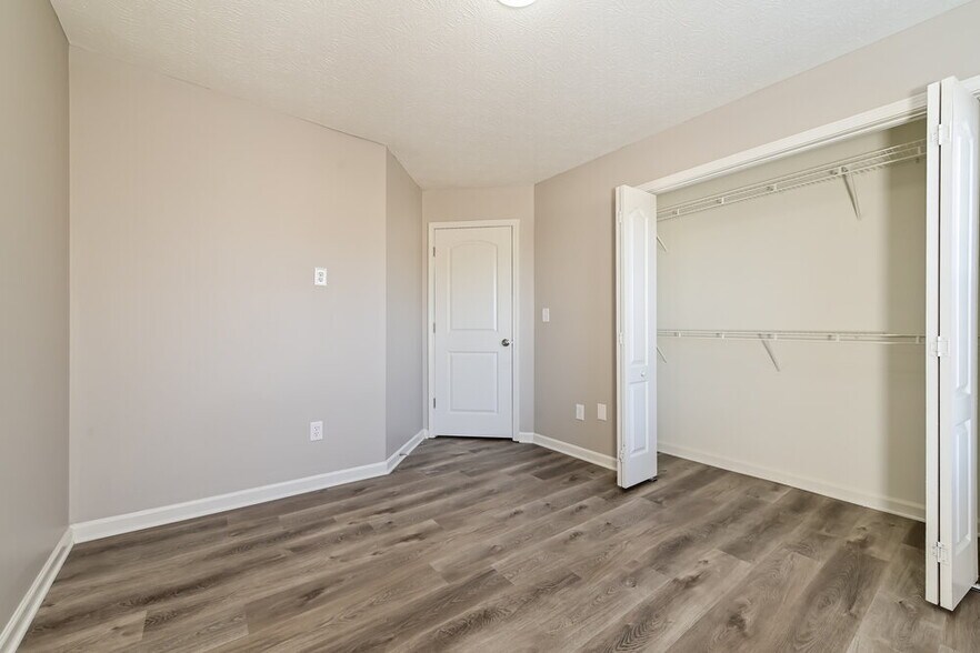 Building Photo - 7452 Steven Pl