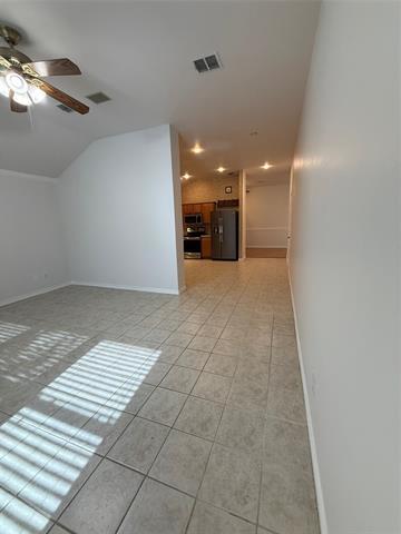 Building Photo - 206 Charleston Dr