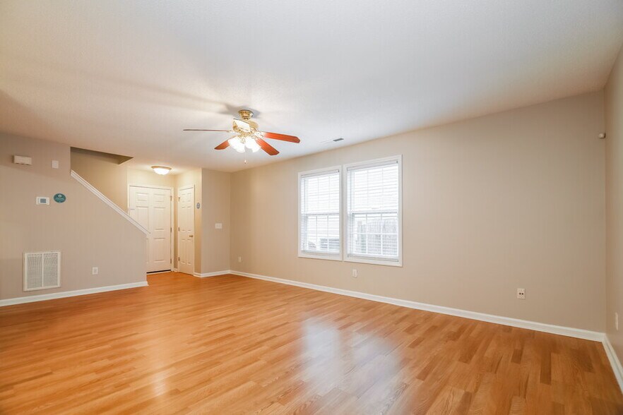 Building Photo - 4904 Tommans Trail