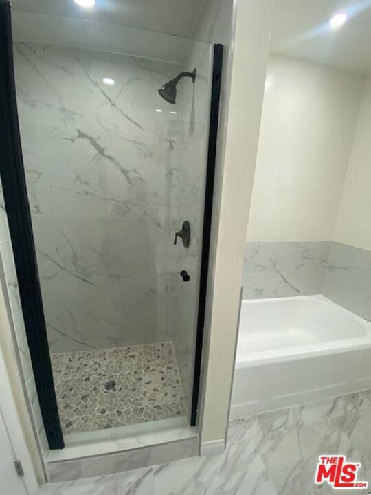 Building Photo - 1600 N Martel Ave