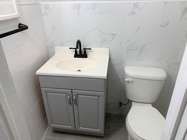 Building Photo - 4706 104th St