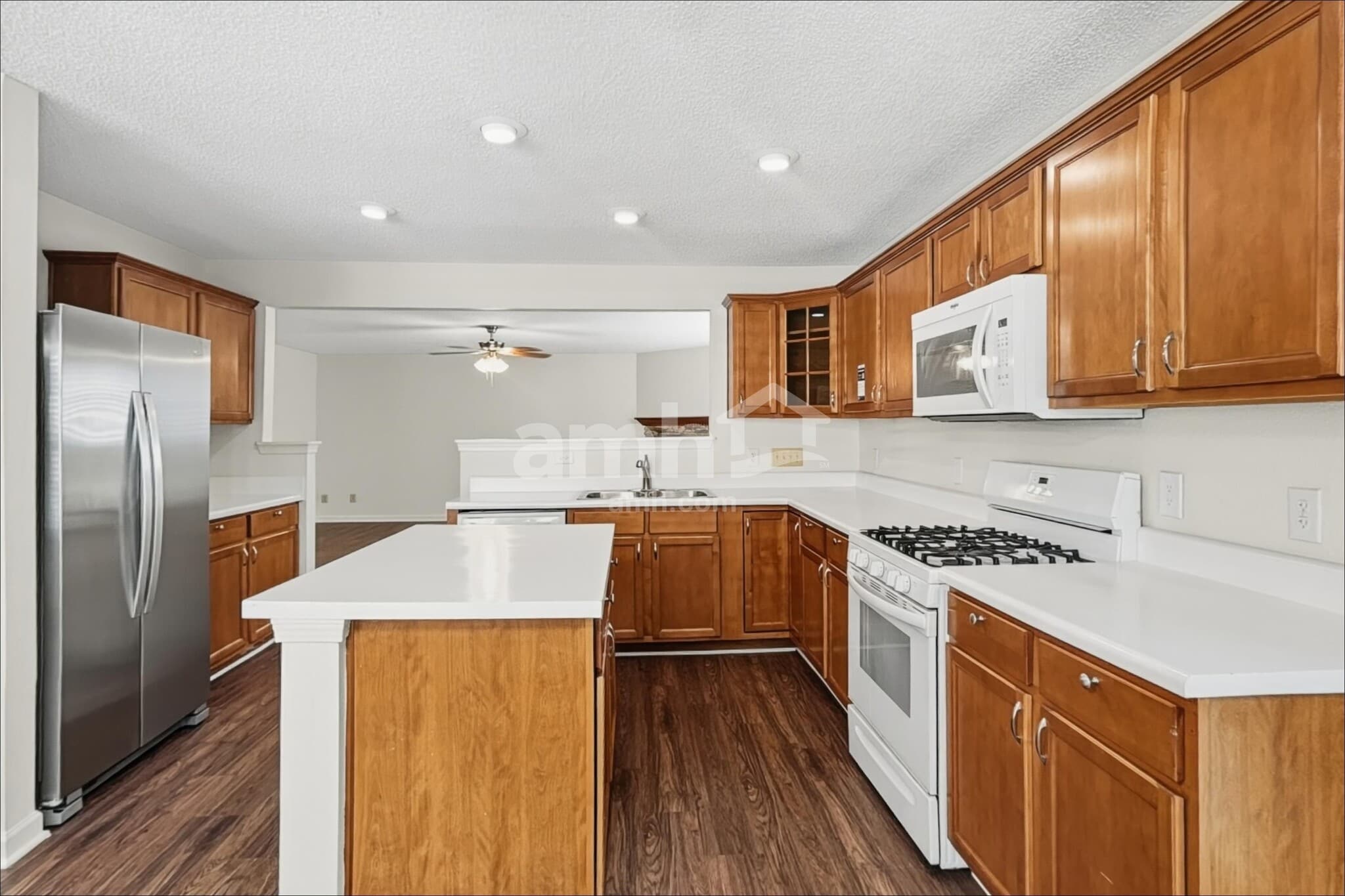 Building Photo - 5631 Hammermill Dr