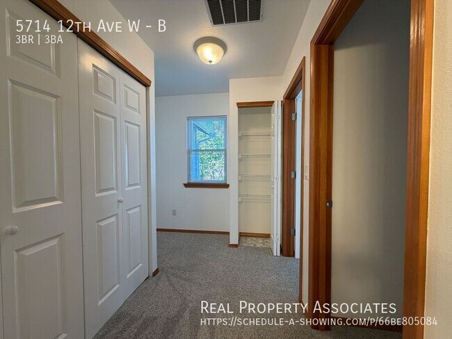 Building Photo - 5714 12th Ave W