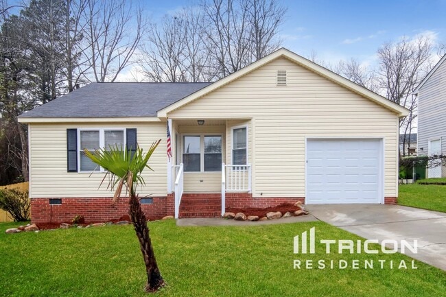 Primary Photo - 305 Trowbridge Rd