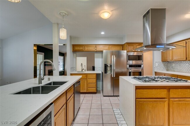 Building Photo - 224 Garfield Dr