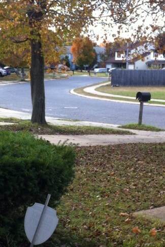 Building Photo - 40 Hopewell Ln