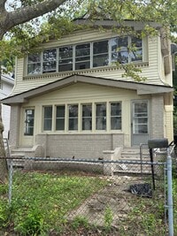 Building Photo - Endora