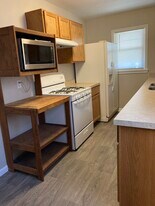 Building Photo - 830 N Taylor St