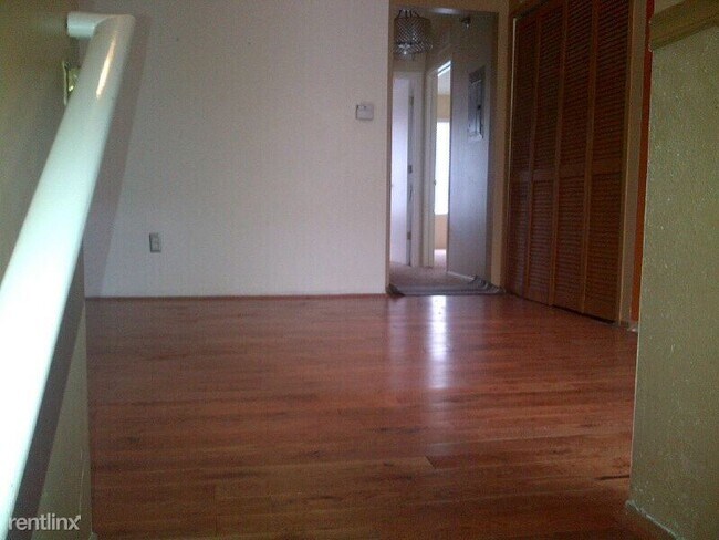 Building Photo - 2 br, 2 bath Condo - Village at Cornerstone