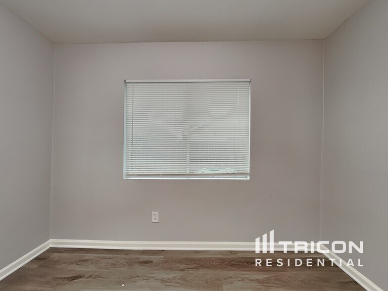 Building Photo - 12638 Burdine St