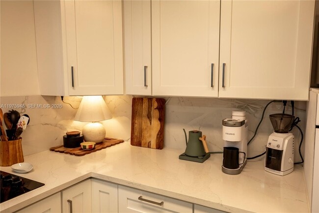 Building Photo - 2750 NE 183rd St