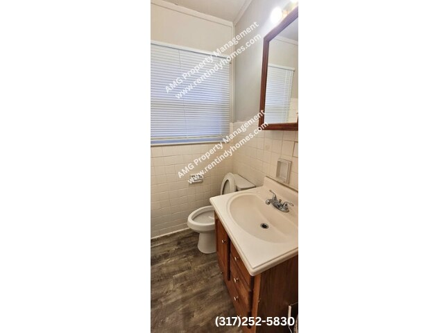 Building Photo - Charming Lawrence Township Duplex!