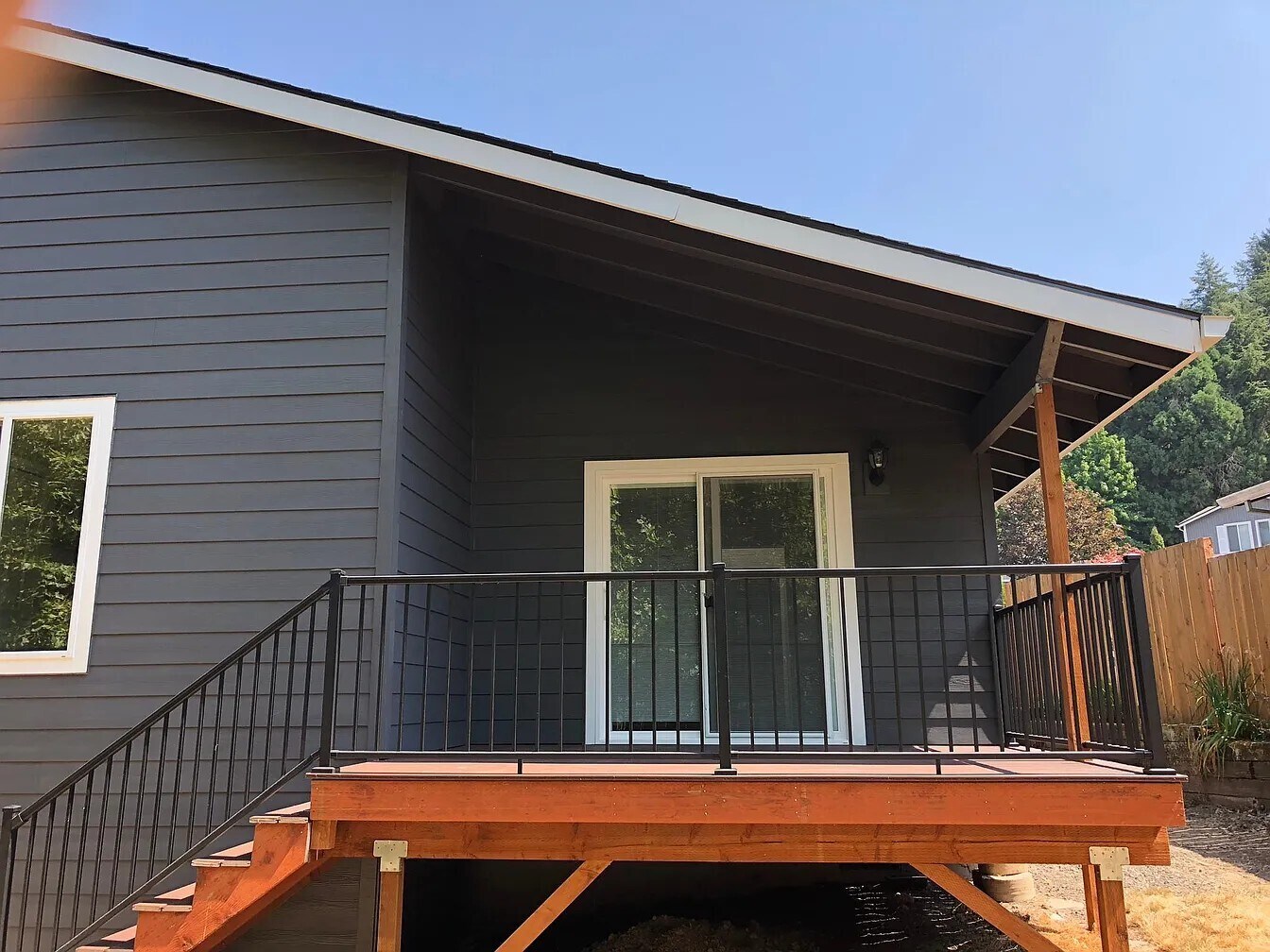 Building Photo - 6107 SW 163rd Pl