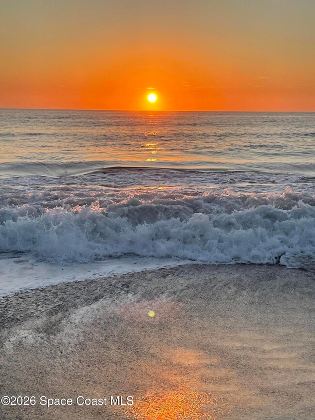 Building Photo - 763 Simeon Dr