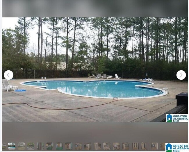Building Photo - Wonderful 1 bedroom, 1 bathroom unit ready...