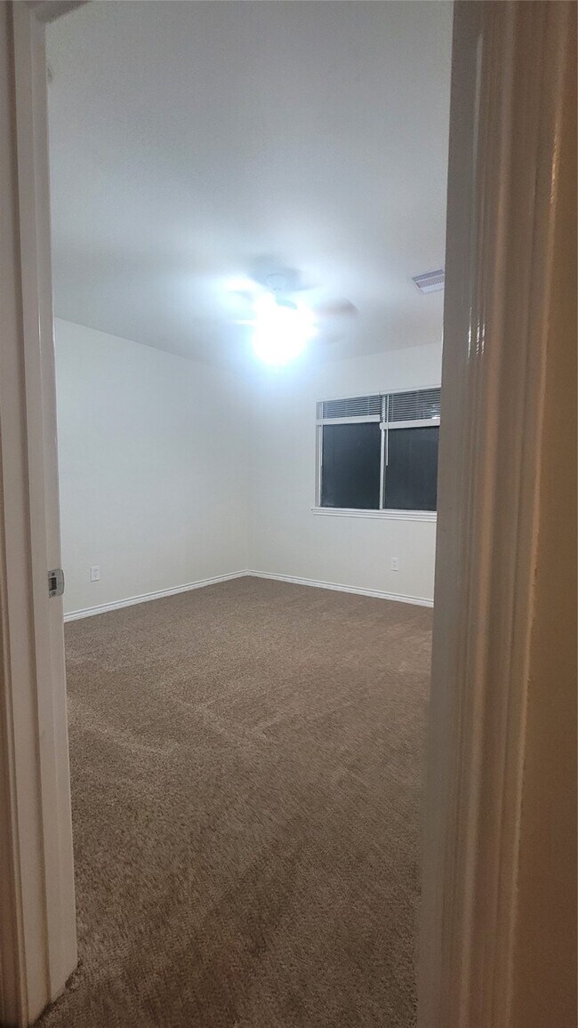 Building Photo - 14714 Ridgechase Ln
