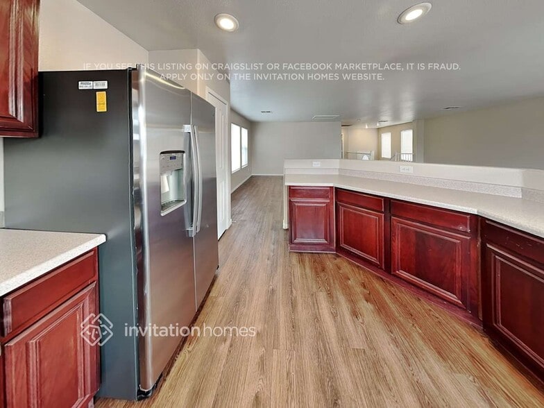 Building Photo - 11627 Andorra St