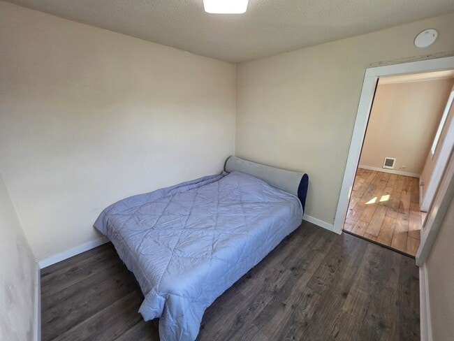 Building Photo - Newly Remodeled Home in Spokane