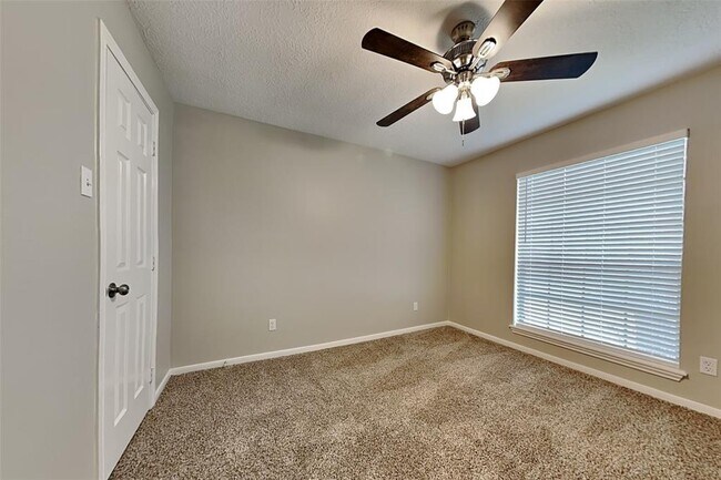 Building Photo - 18426 Big Cypress Dr