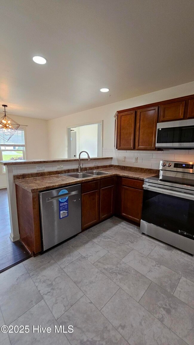 Building Photo - 111 Gobblers Way