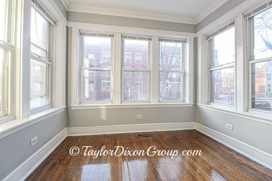 Building Photo - 6607 S Greenwood Ave