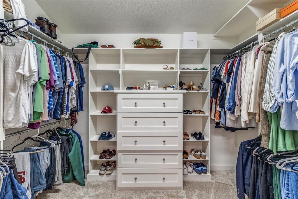 Building Photo - 6811 Huff Trail