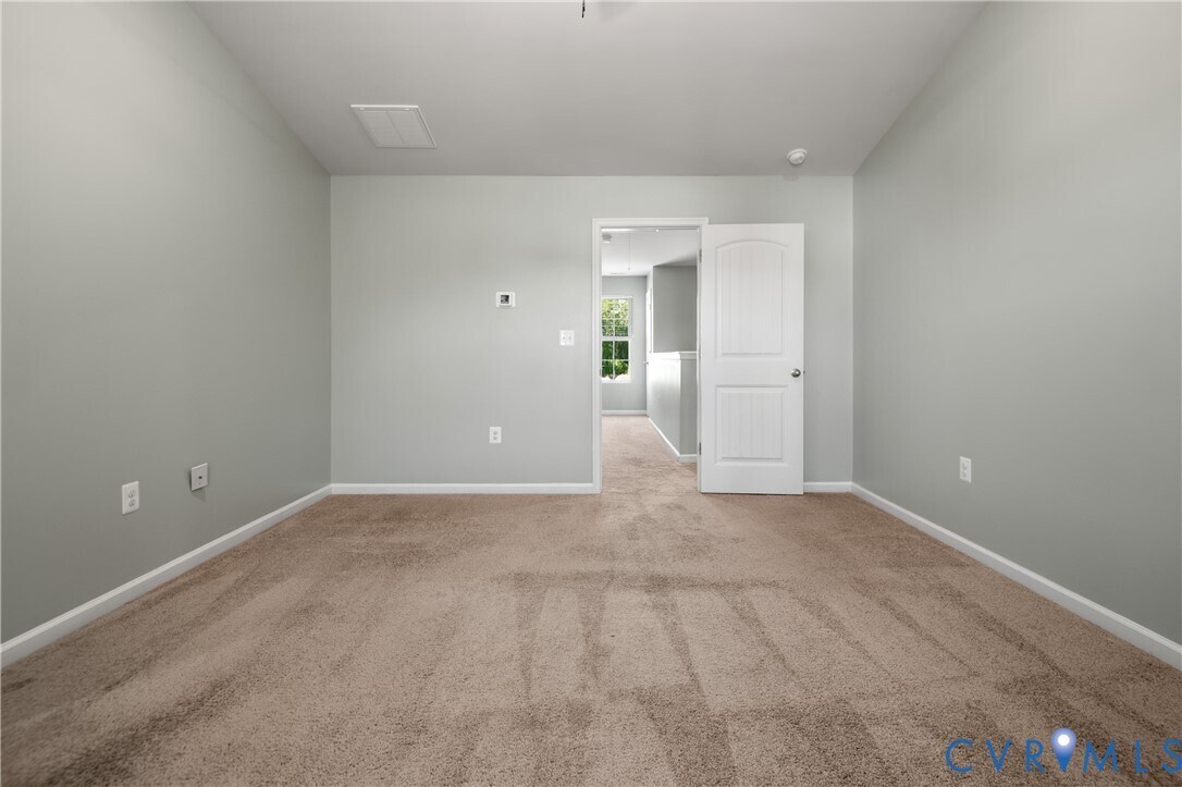 Building Photo - 2854 Meadowview Blvd
