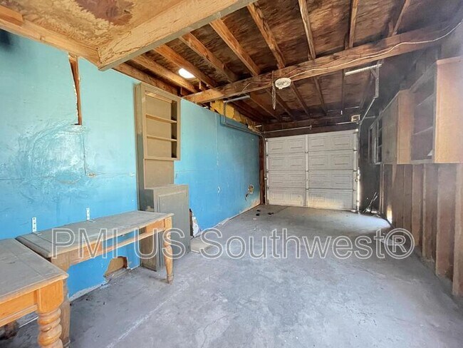 Building Photo - 1705 Trane Rd