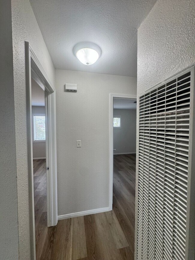Building Photo - 6150-6152 Horton Drive