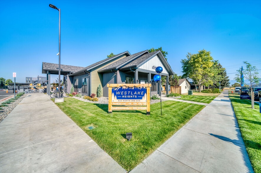 Primary Photo - Westlake Heights