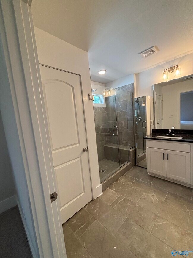 Building Photo - 109 Pitalo St