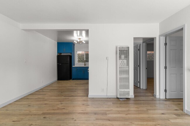 Interior Photo - 1078 E 7th Street