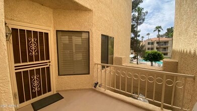 Building Photo - 19400 N Westbrook Pkwy