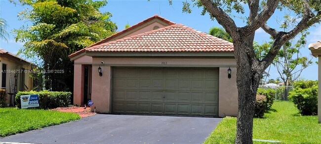 Primary Photo - 1463 Presidio Dr