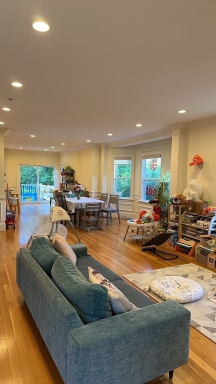 Building Photo - 191 Newtonville Ave