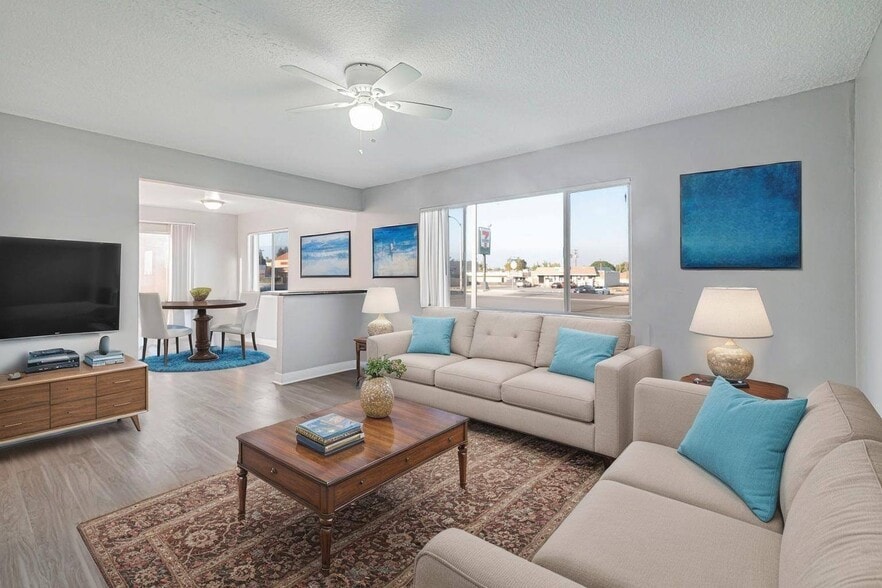 Primary Photo - Riverside Ave Apts