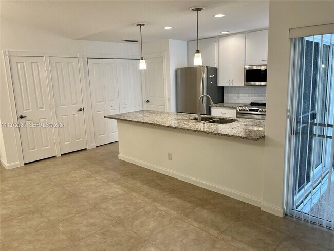 Building Photo - 1601 Silverleaf Oak Ct