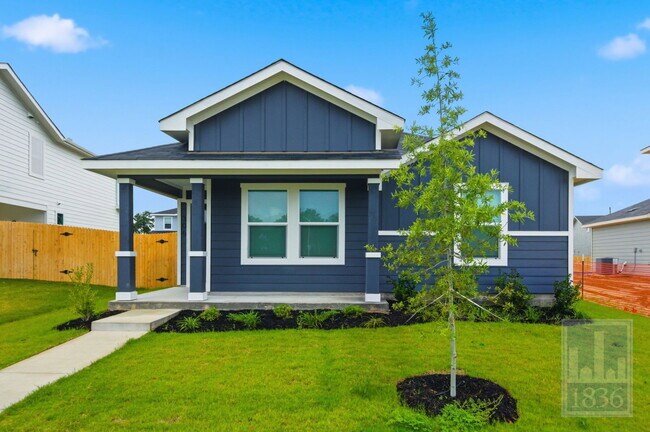 Building Photo - 306 Constanza Trl