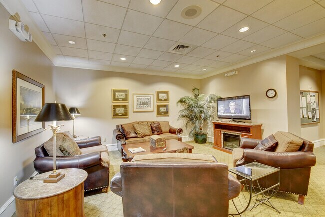 Building Photo - 11268 Aspen Glen Dr