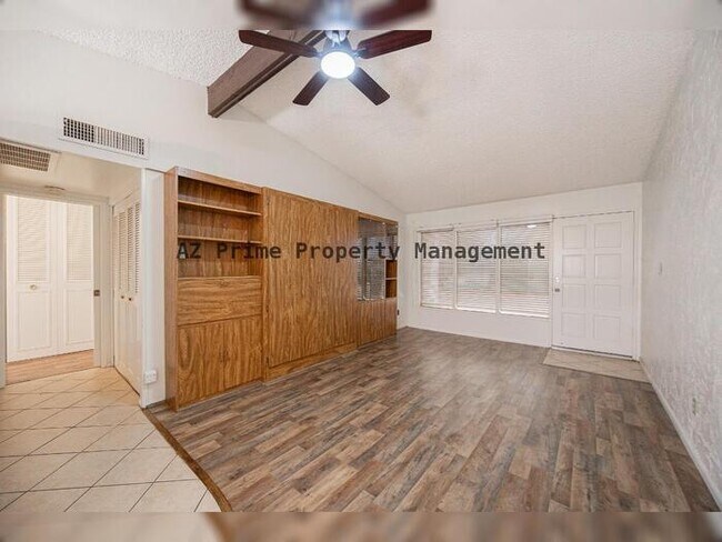Building Photo - 609 S Power Rd