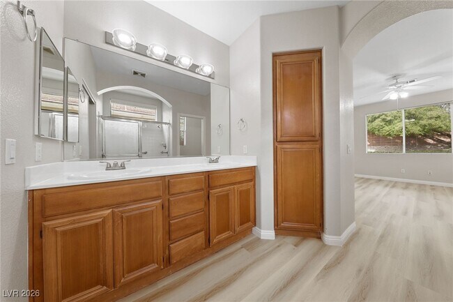 Building Photo - 11062 Evvie Ln