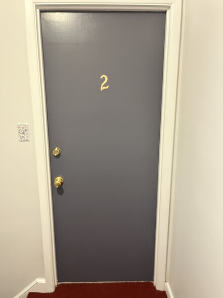 Building Photo - 8027 Rodney St