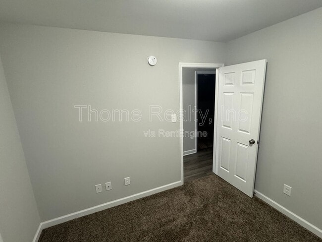 Building Photo - 2414 Heath Ln