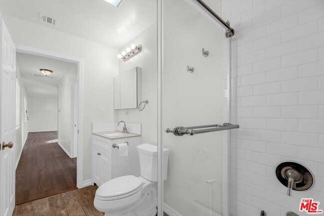 Building Photo - 2279 India St