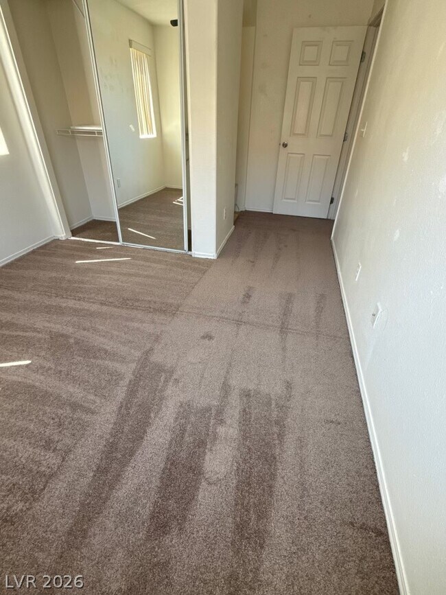 Building Photo - 11901 Fairfax Ridge St