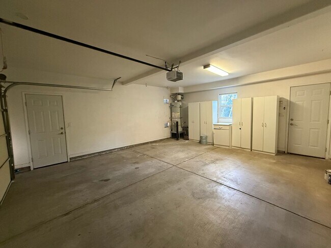 Building Photo - 3536-3538 Herman Avenue