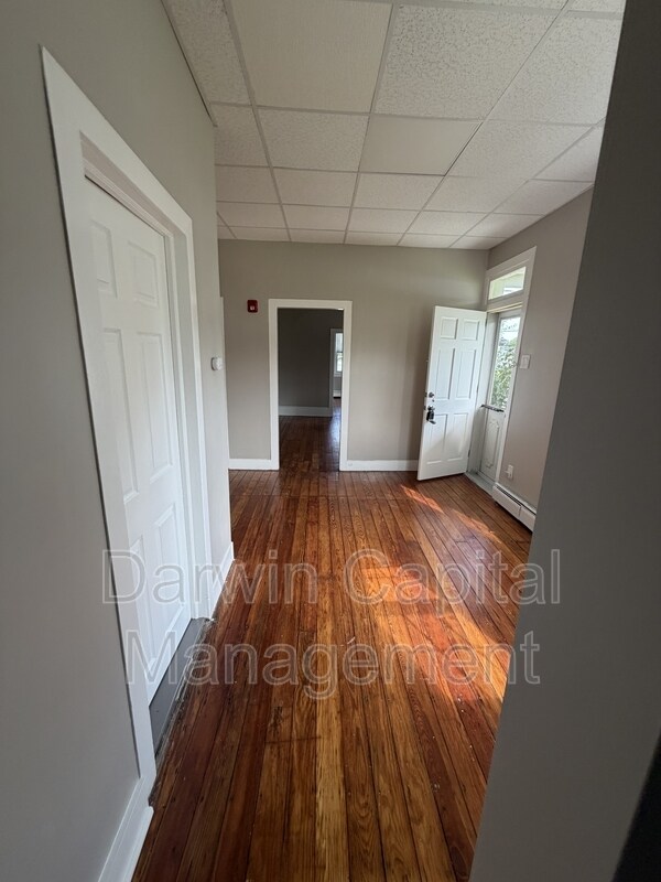 Building Photo - 264-266 Kings Highway - 1