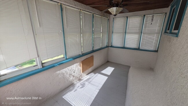 Building Photo - 428 Warwick St